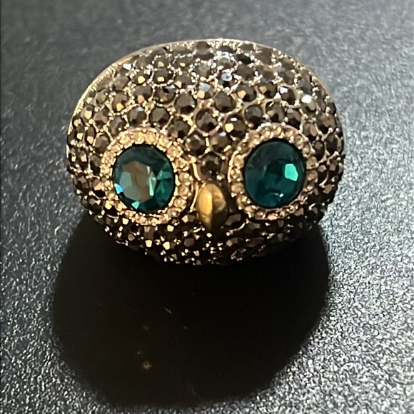 Fossil Whimsical Silver Plated Multi Crystal Rhinestone Chunky Owl Ring - Picture 9 of 16